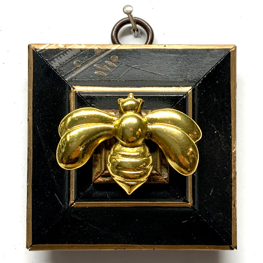 Lacquered Frame with Deco Bee (2.75