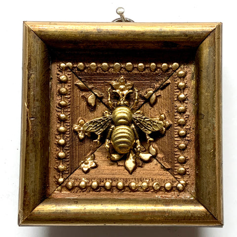 Gilt Frame with Grande Bee (3