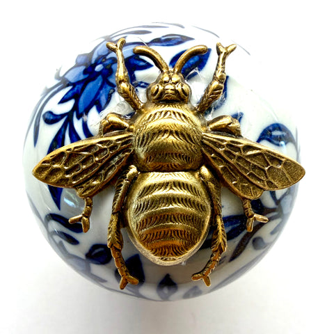 Ceramic Ball Frame with Grande Bee / Slight Imperfections (2.25