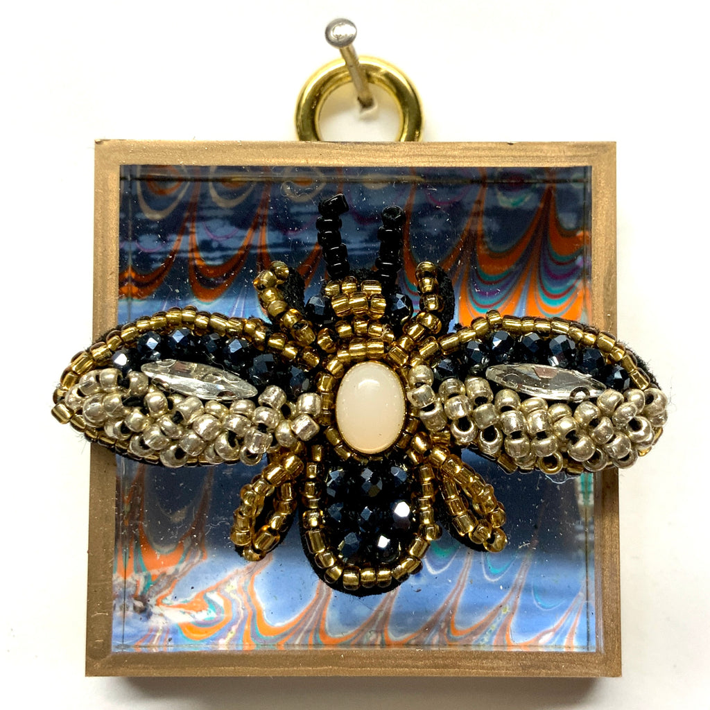 Acrylic Frame with Beaded Bee / Slight Imperfections (2