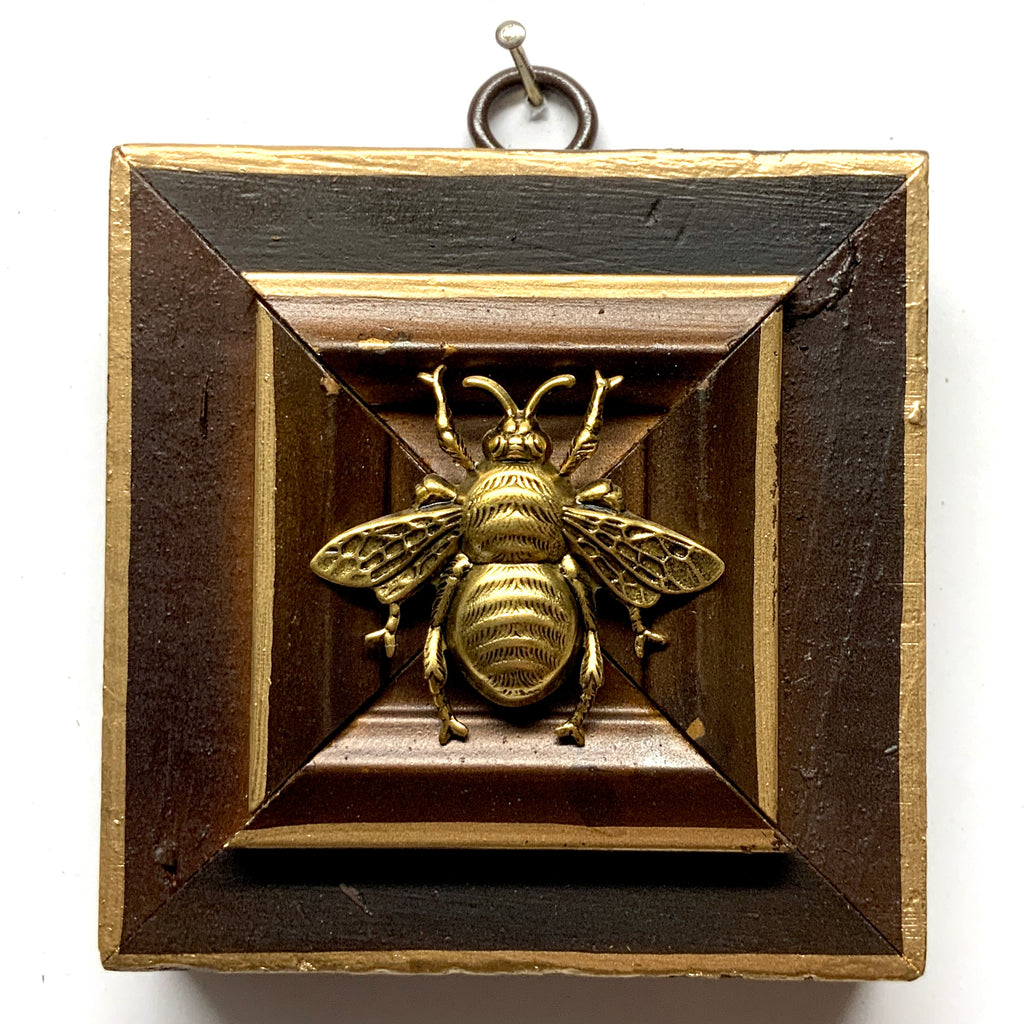 Wooden Frame with Grande Bee (3.5