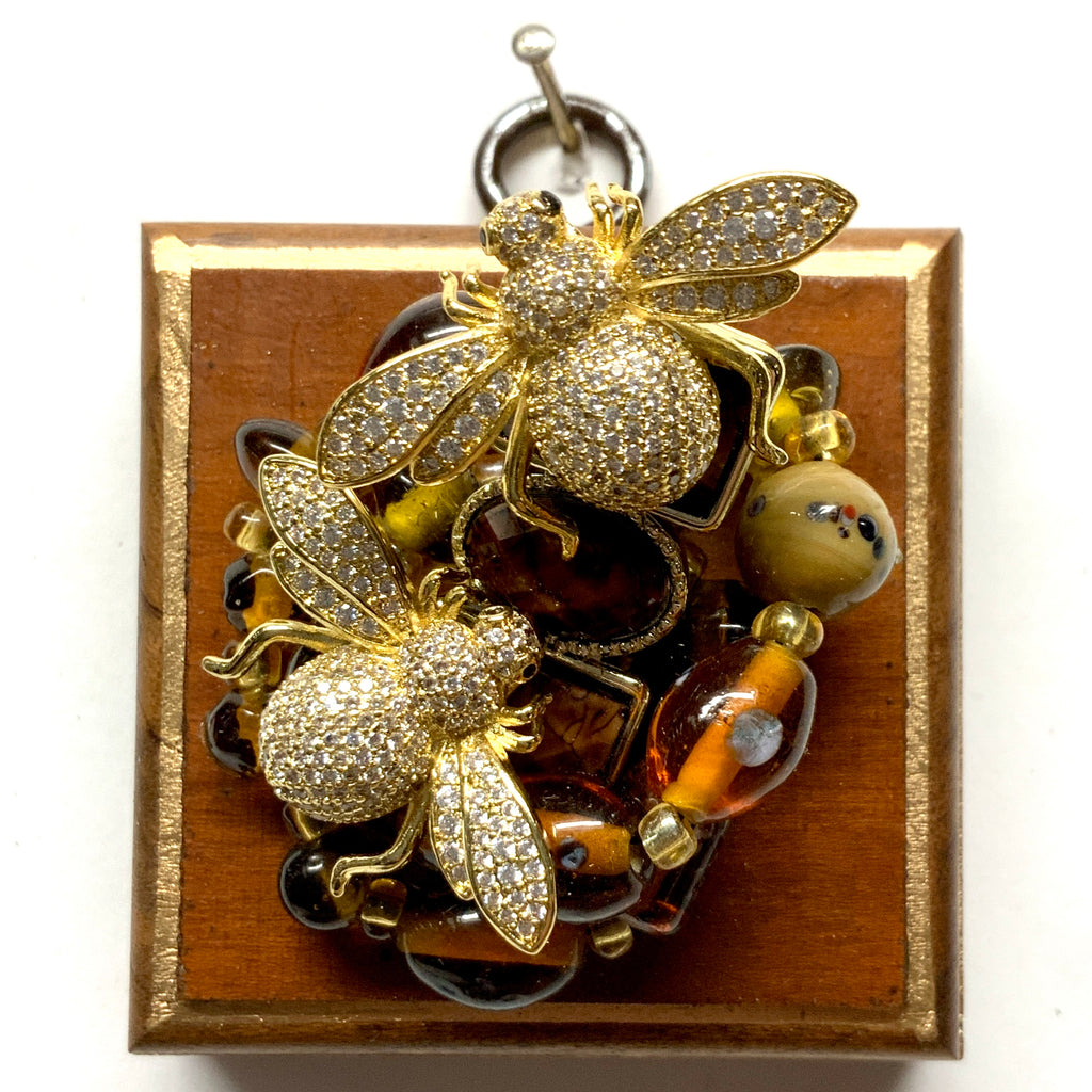 Wooden Frame with Sparkle Bees on Necklace (4