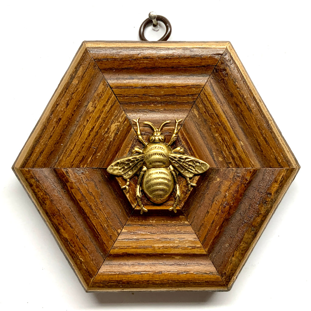 Wooden Frame with Grande Bee (4.75