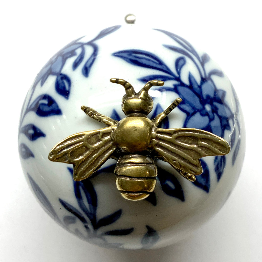 Ceramic Ball Frame with Bee / Slight Imperfections (2.5