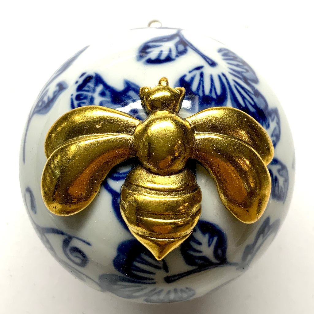 Ceramic Ball Frame with Deco Bee / Slight Imperfections (2.5