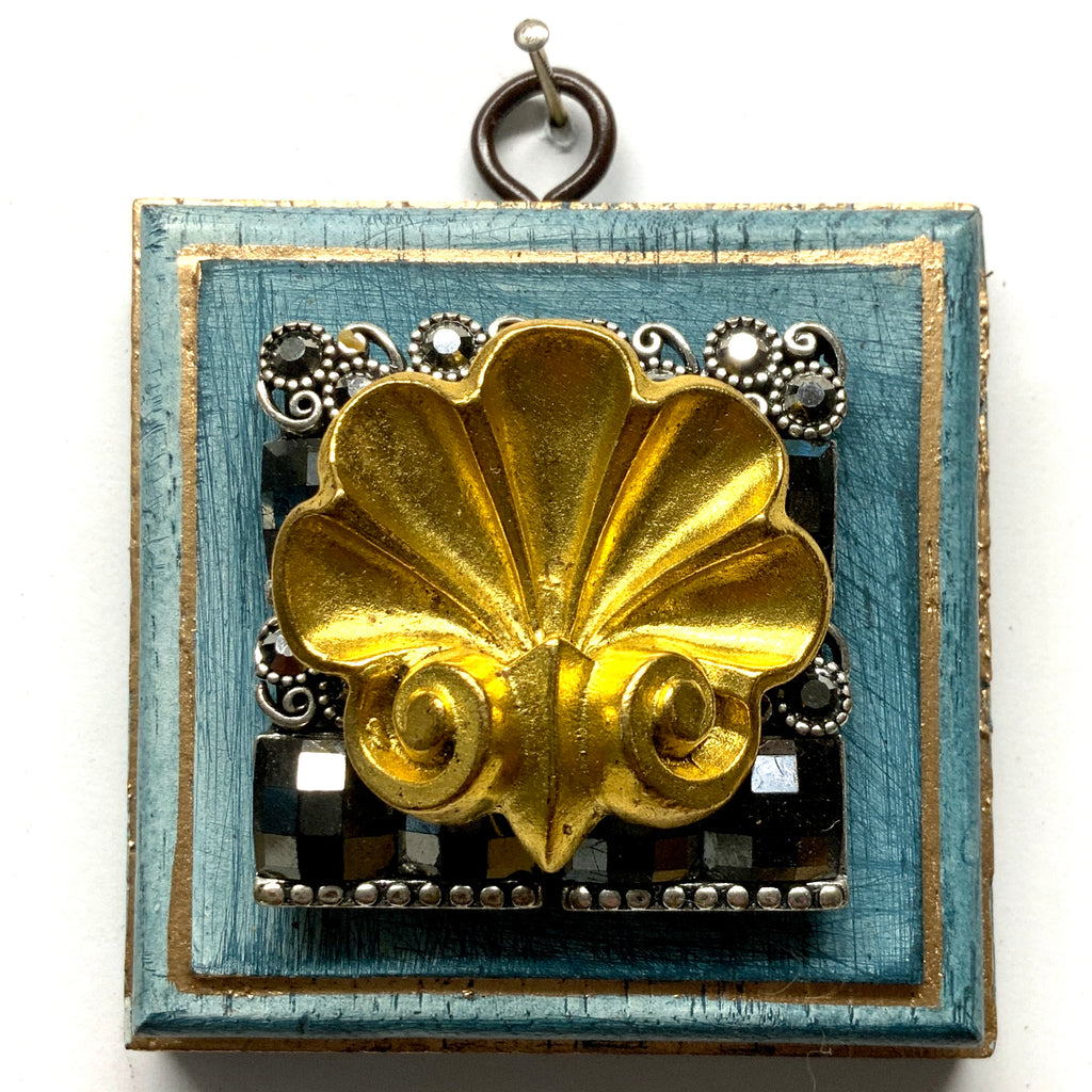 Blue Waxed Frame with Shell on Necklace (3.25