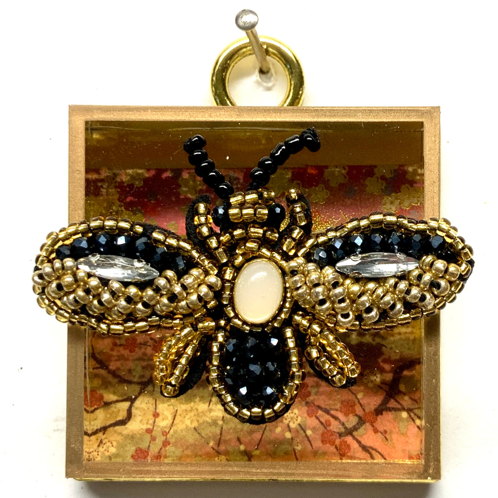 Acrylic Frame with Beaded Bee / Slight Imperfections (2