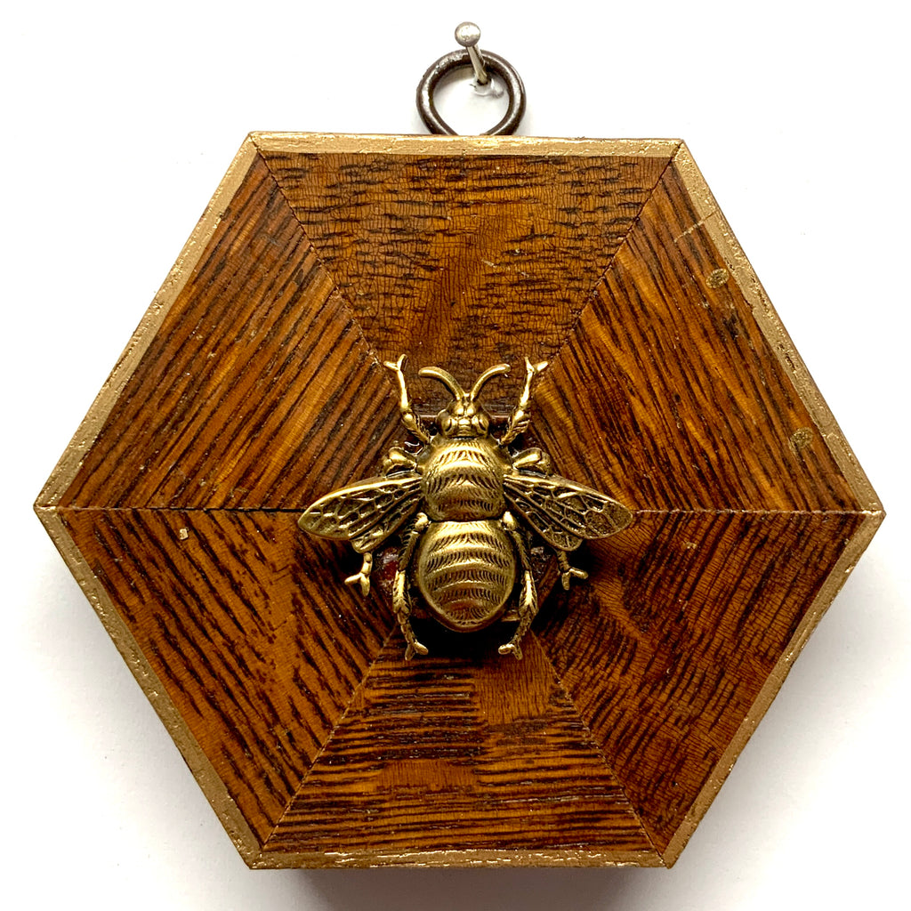 Wooden Frame with Grande Bee (4.25