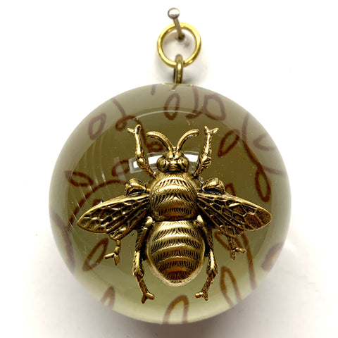 Acrylic Dome Frame with Grande Bee / Slight Imperfections (2.5