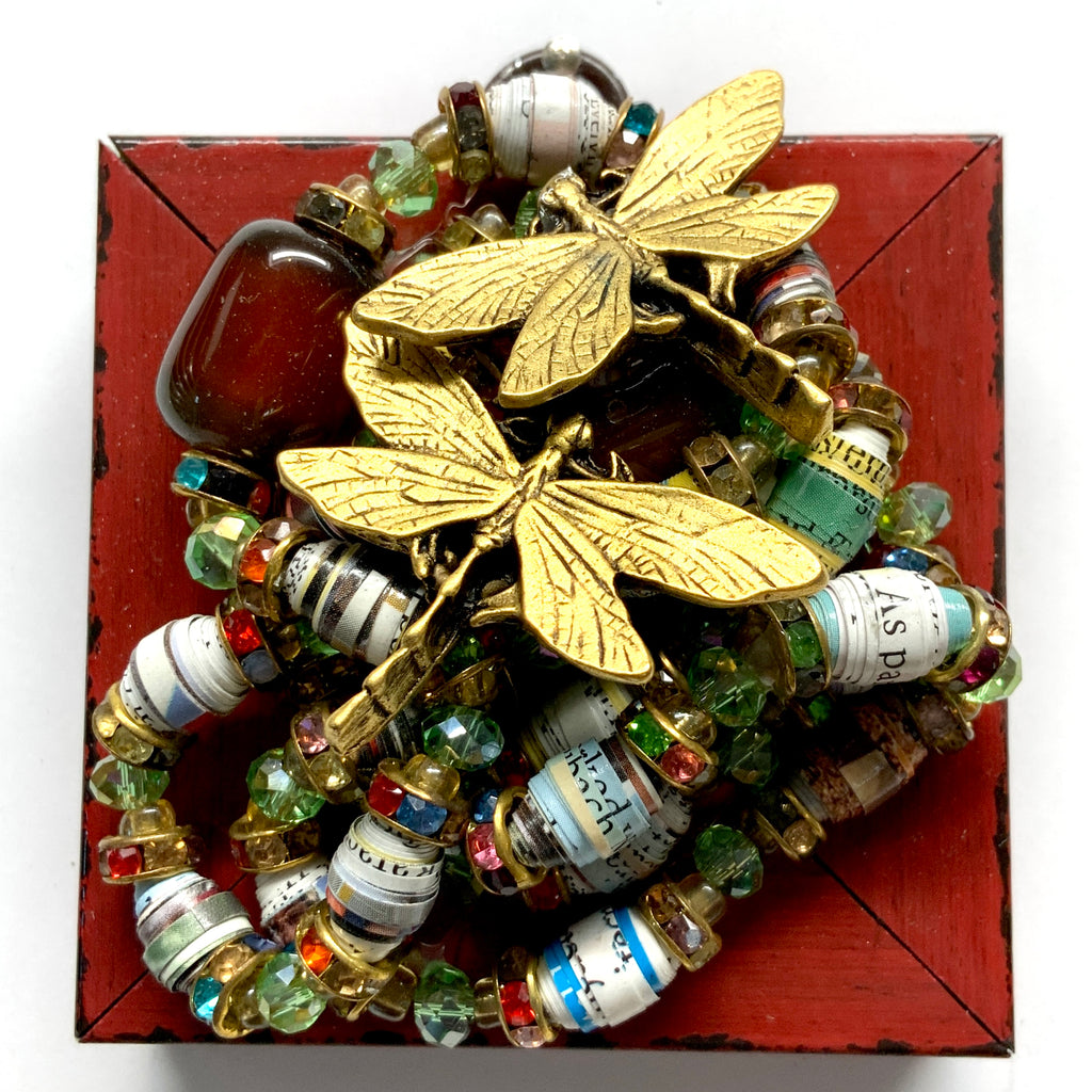 Modern Lacquered Frame with Dragonflies on Necklace (3
