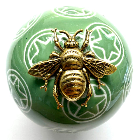Ceramic Ball Frame with Grande Bee / Slight Imperfections (3