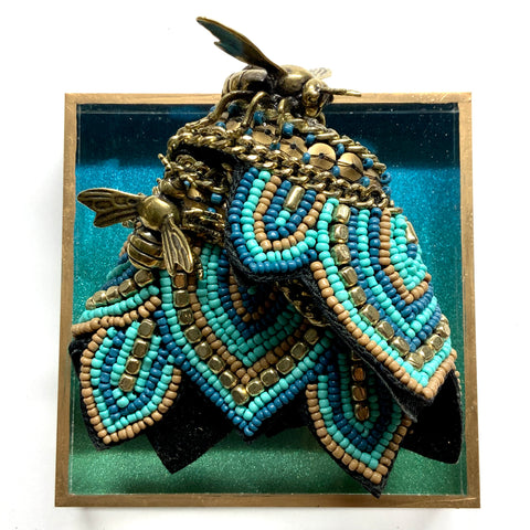 Acrylic Frame with Bees on Beads / Slight Imperfections (4
