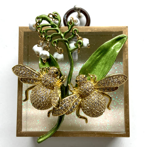 Acrylic Frame with Sparkle Bees on Brooch / Slight Imperfections (2