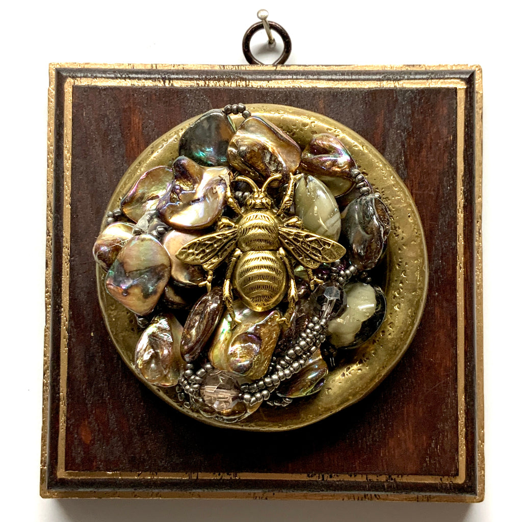 Wooden Frame with Grande Bee on Necklace (5