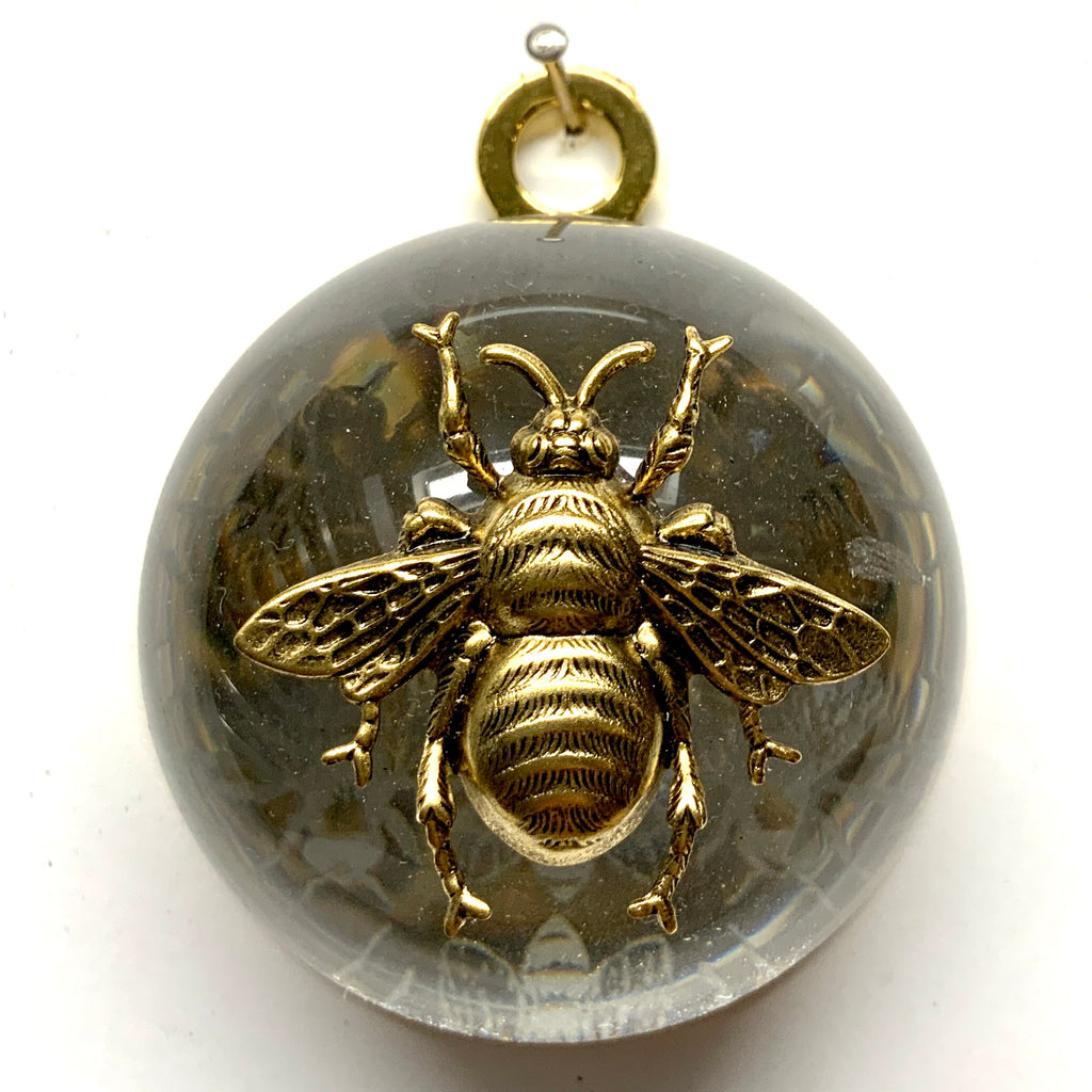 Acrylic Dome Frame with Grande Bee / Slight Imperfections (2.5