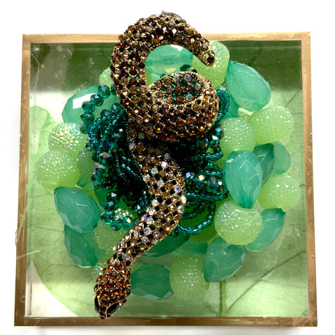 Acrylic Frame with Snake on Necklace / Slight Imperfections (4