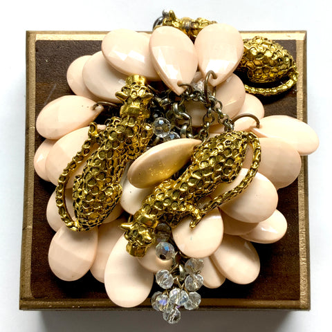 Wooden Frame with Leopards on Necklace (4