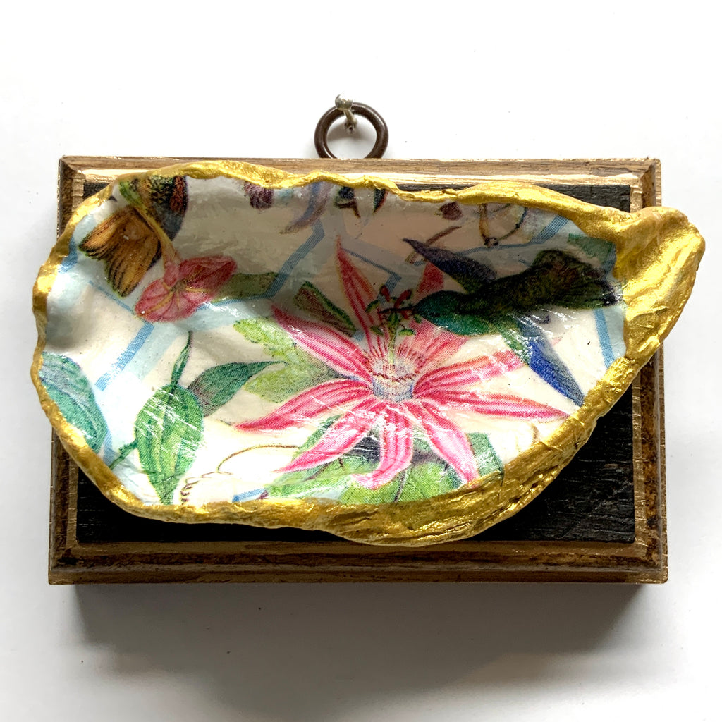 Bourbon Barrel Frame with Oyster Shell (4.5