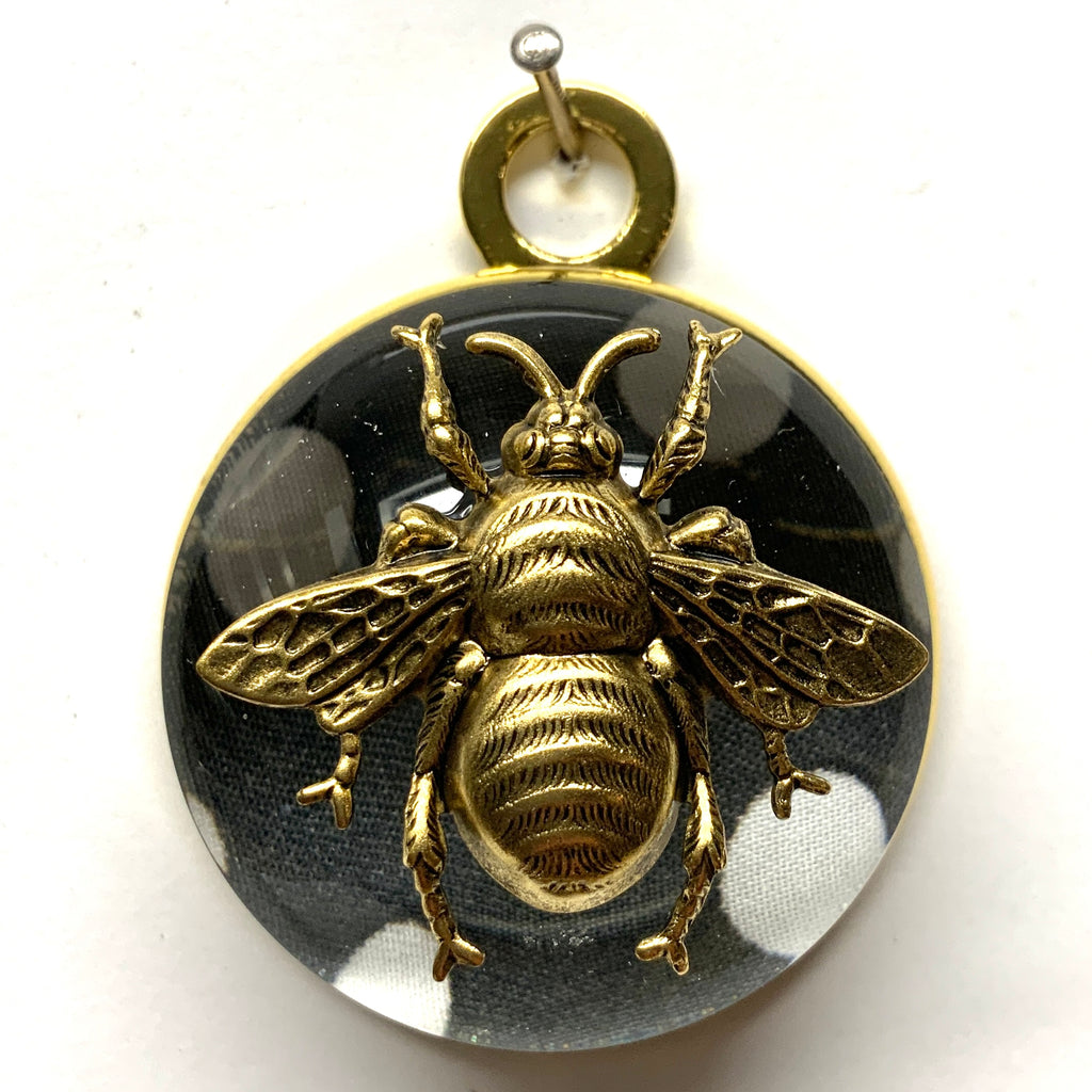 Acrylic Dome Frame with Grande Bee / Slight Imperfections (2