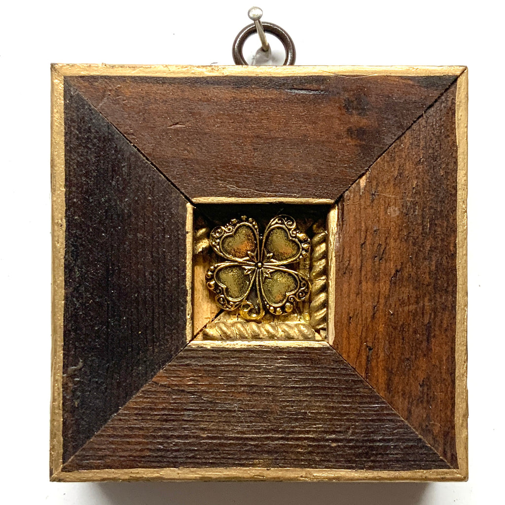 Wooden Frame with Clover (3.5