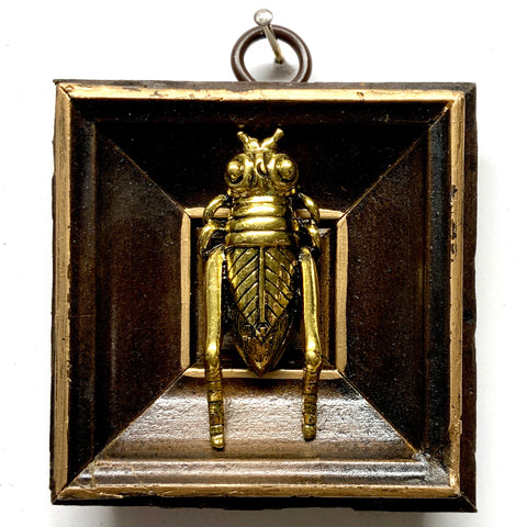 Wooden Frame with Grasshopper (3