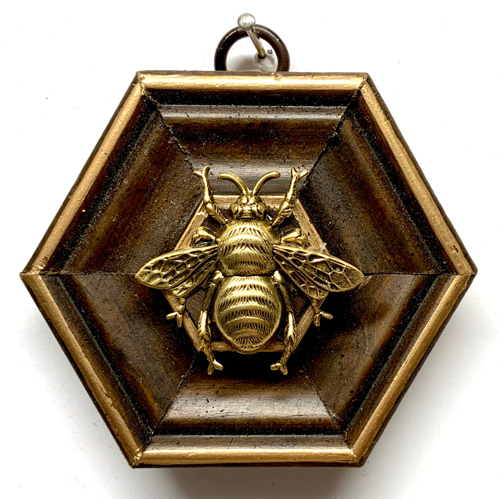 Wooden Frame with Grande Bee (3.25