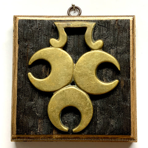 Bourbon Barrel Frame with Horse Brass (4.75