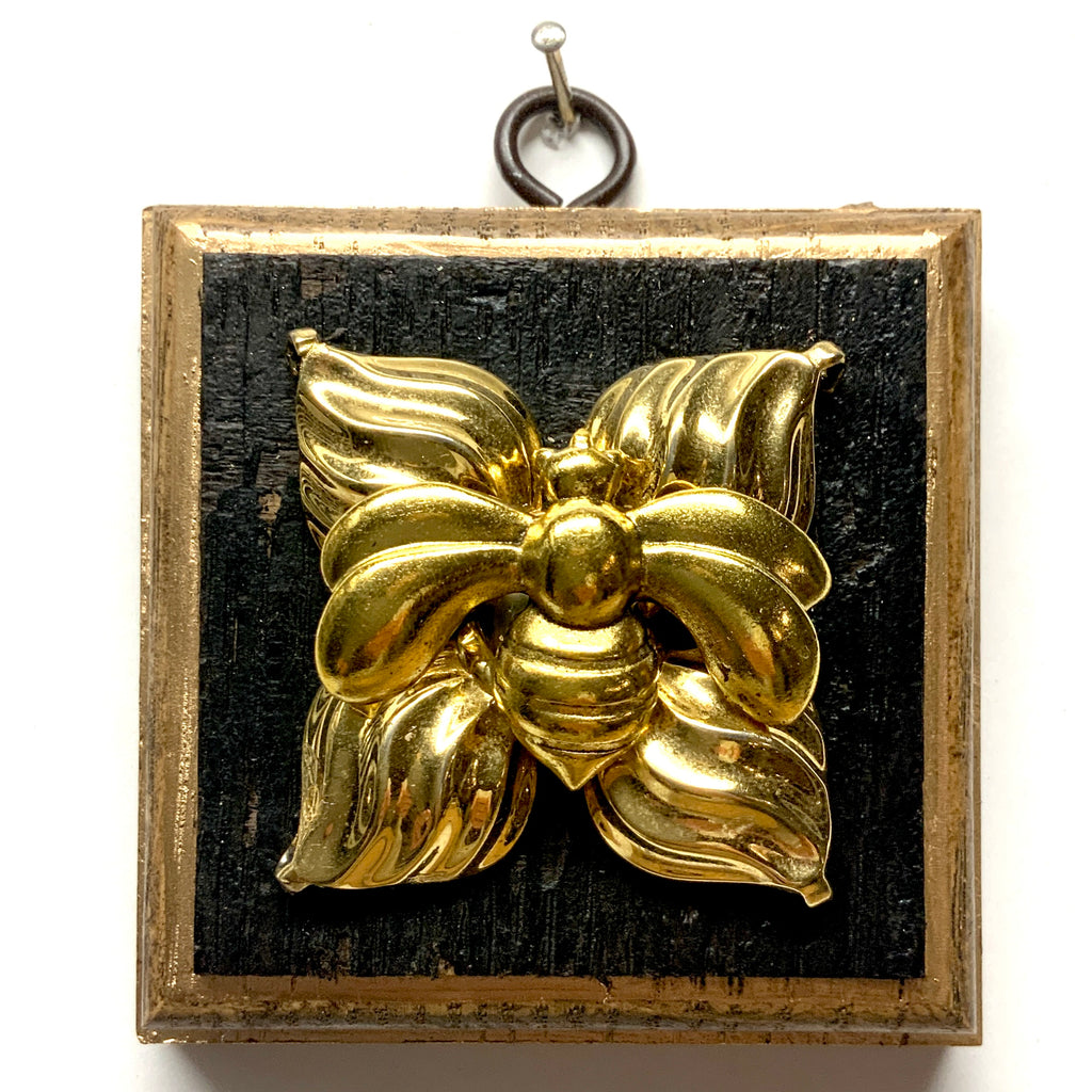 Bourbon Barrel Frame with Deco Bee on Brooch (3.25
