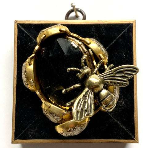 Modern Lacquered Frame with Bee on Brooch (3
