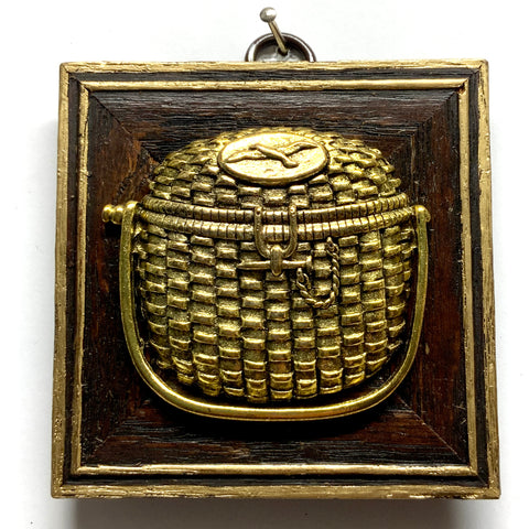 Wooden Frame with Nantucket Basket (3.25