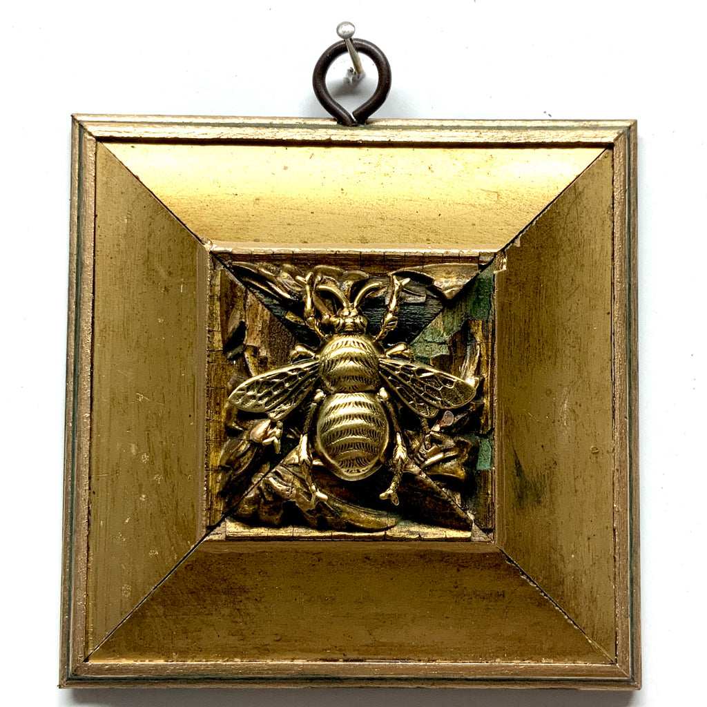 Gilt Frame with Grande Bee (4