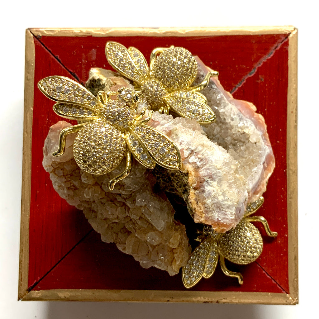 Modern Lacquered Frame with Sparkle Bees on Stone (3
