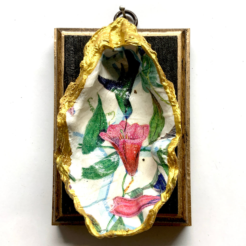 Bourbon Barrel Frame with Hummingbird Oyster Shell (3.25