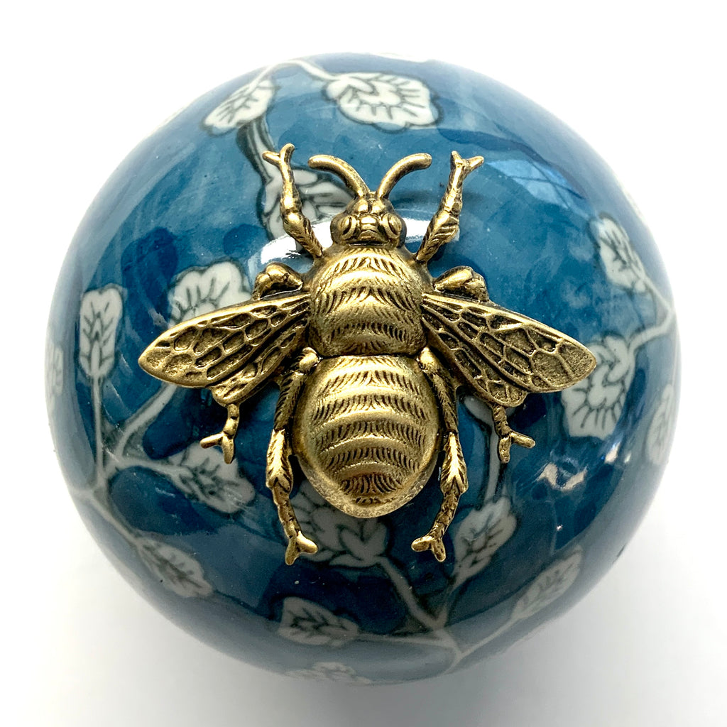 Ceramic Ball Frame with Grande Bee / Slight Imperfections (3