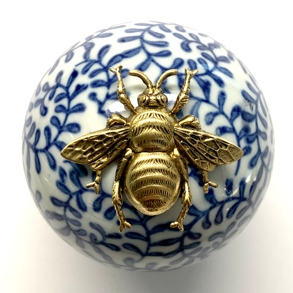 Ceramic Ball Frame with Grande Bee / Slight Imperfections (3