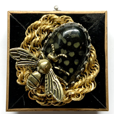 Modern Lacquered Frame with Bee on Necklace (3