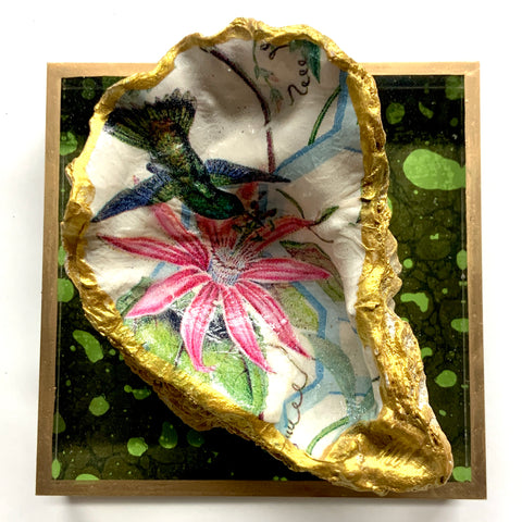 Acrylic Frame with Hummingbird Oyster Shell / Slight Imperfections (4