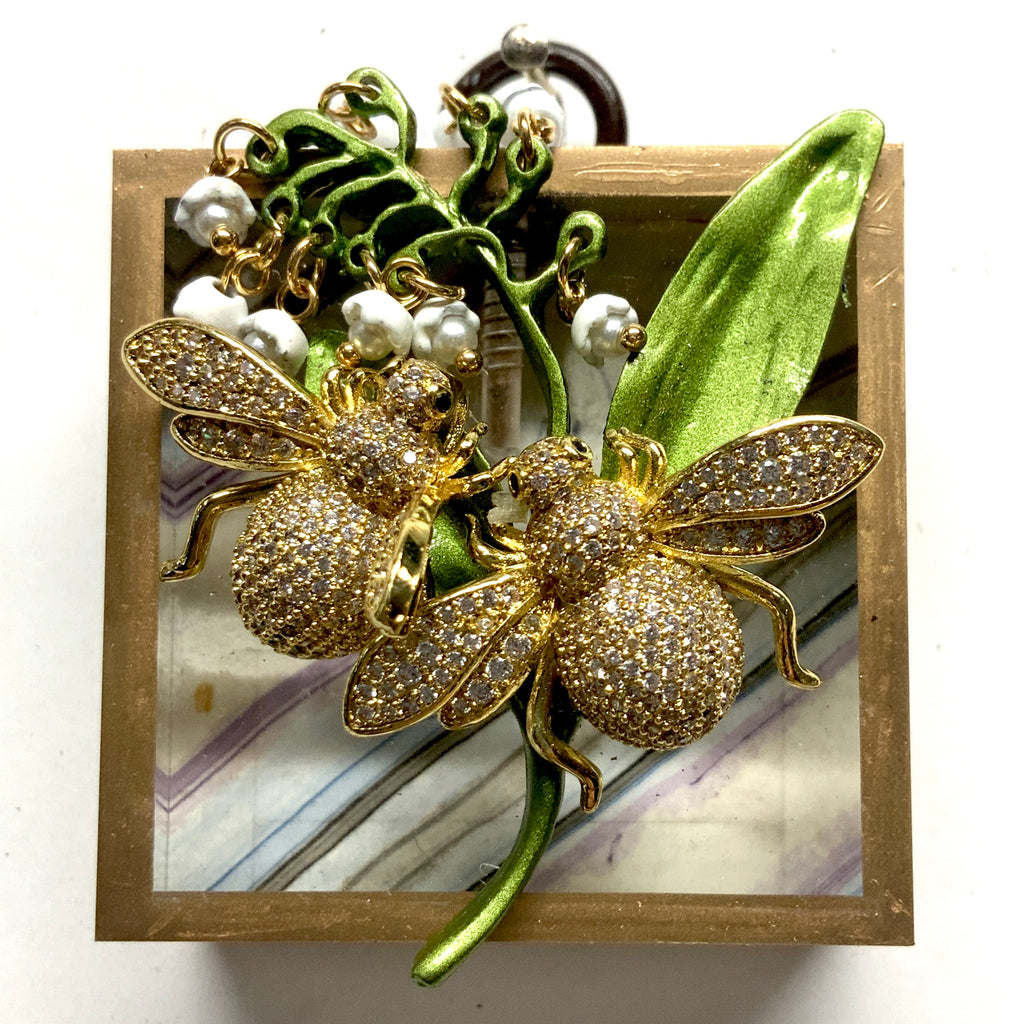 Acrylic Frame with Sparkle Bees on Brooch / Slight Imperfections (2