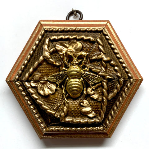 Painted Frame with Grande Bee (4.25