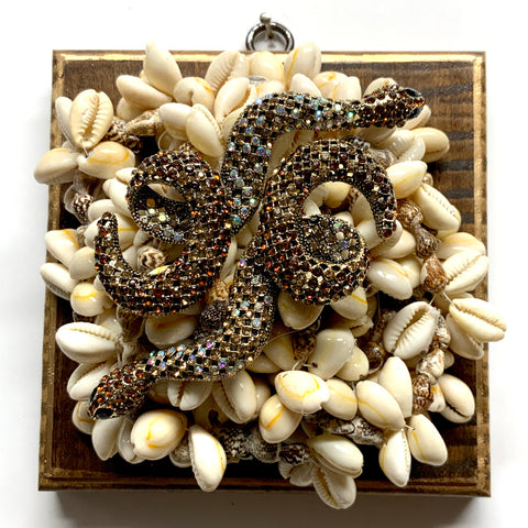 Wooden Frame with Snakes on Shells (5