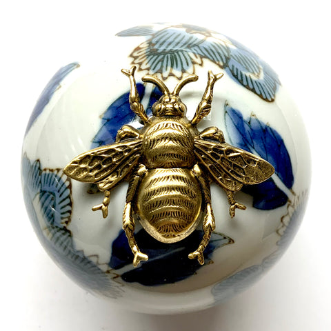 Ceramic Ball Frame with Grande Bee / Slight Imperfections (3” wide)