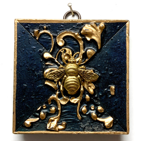 Painted Frame with Grande Bee (3.5