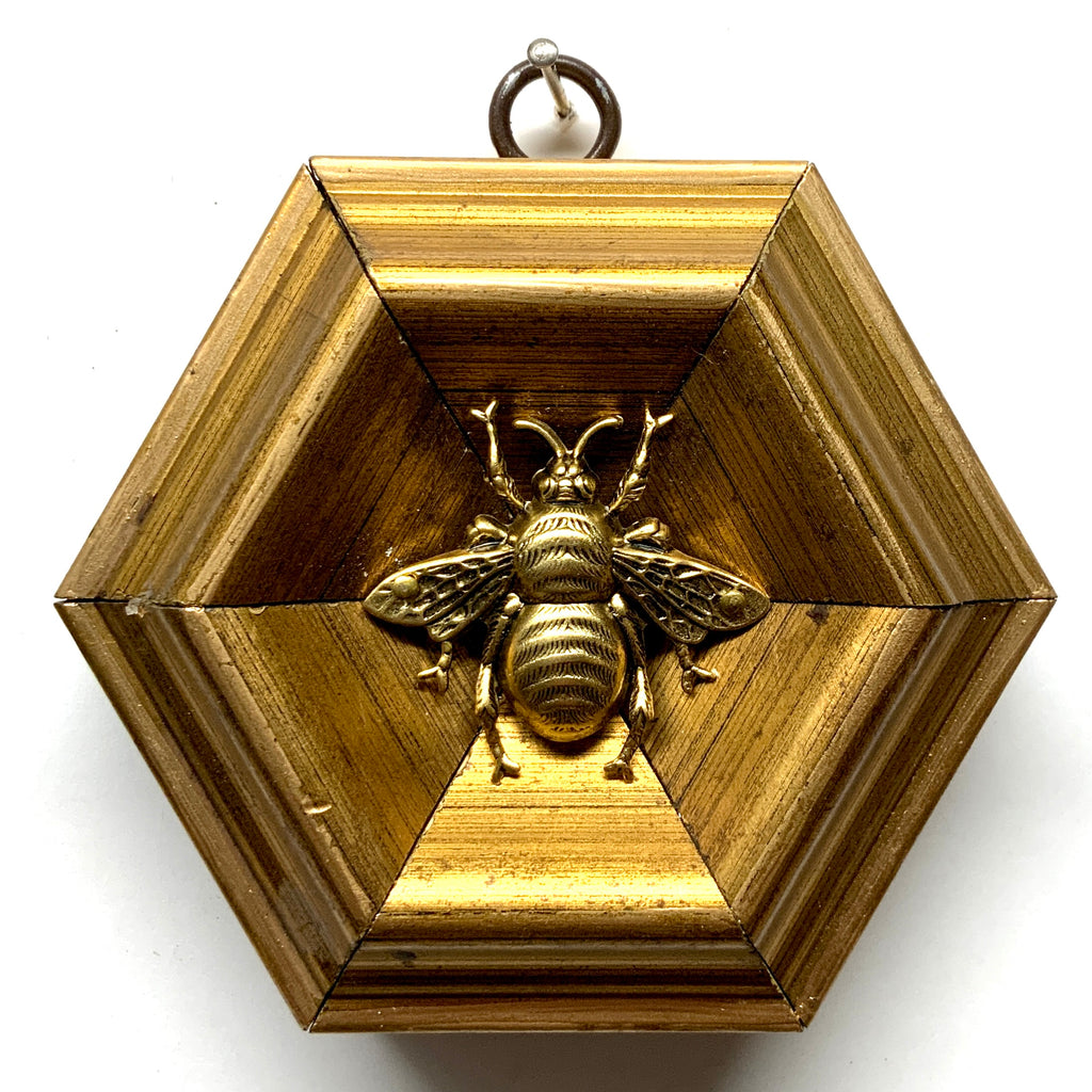 Gilt Frame with Grande Bee (4