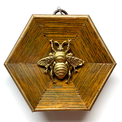 Wooden Frame with Grande Bee (3.75