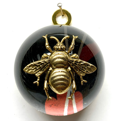 Acrylic Dome Frame with Grande Bee / Slight Imperfections (2.5