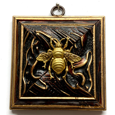 Painted Frame with Grande Bee (3.25