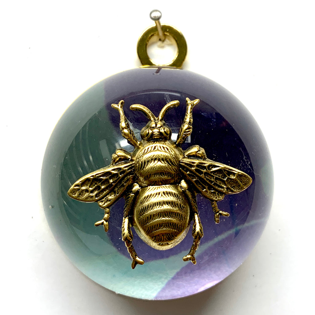 Acrylic Dome Frame with Grande Bee / Slight Imperfections (2.5