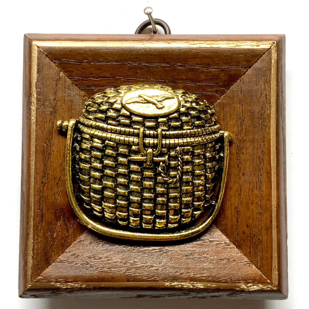 Wooden Frame with Nantucket Basket (4