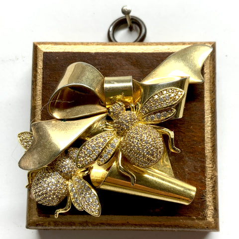 Wooden Frame with Sparkle Bees (2.5