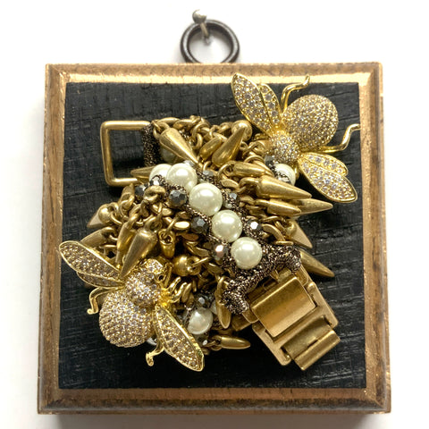 Bourbon Barrel Frame with Sparkle Bees on Necklace (3.25